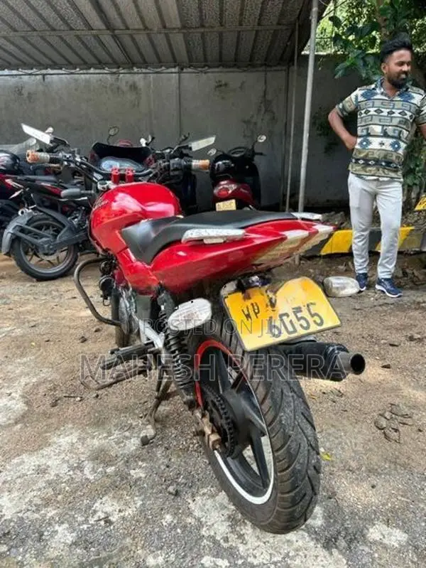 Bajaj Pulsar 150 2006