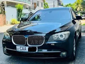 BMW 730Ld Long-wheelbase 2011