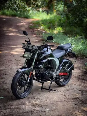 Yamaha FZs V2 2015