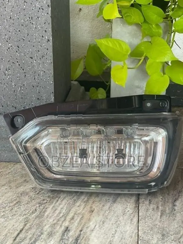 Suzuki Wagon R Stringray Tail Light