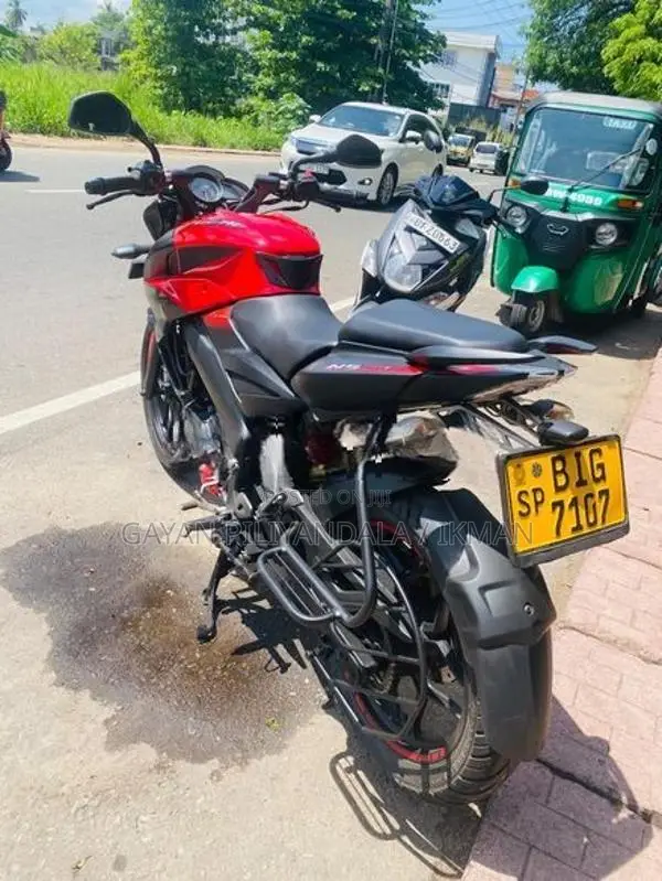 Bajaj Pulsar NS160 2019