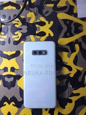 Samsung Galaxy S10e (Used)