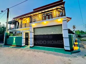 සිත්ගන්නා අලංකාර දෙමහල් නිවස විකිණීමට මීගමුව