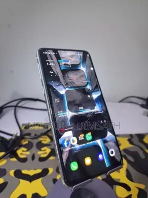 Samsung Galaxy S10e (Used)