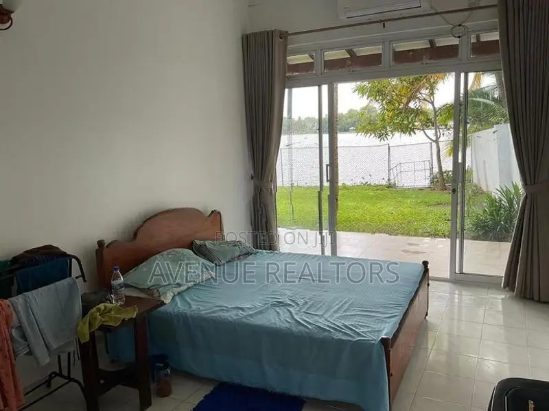 2BR House for sale in Moratuwa