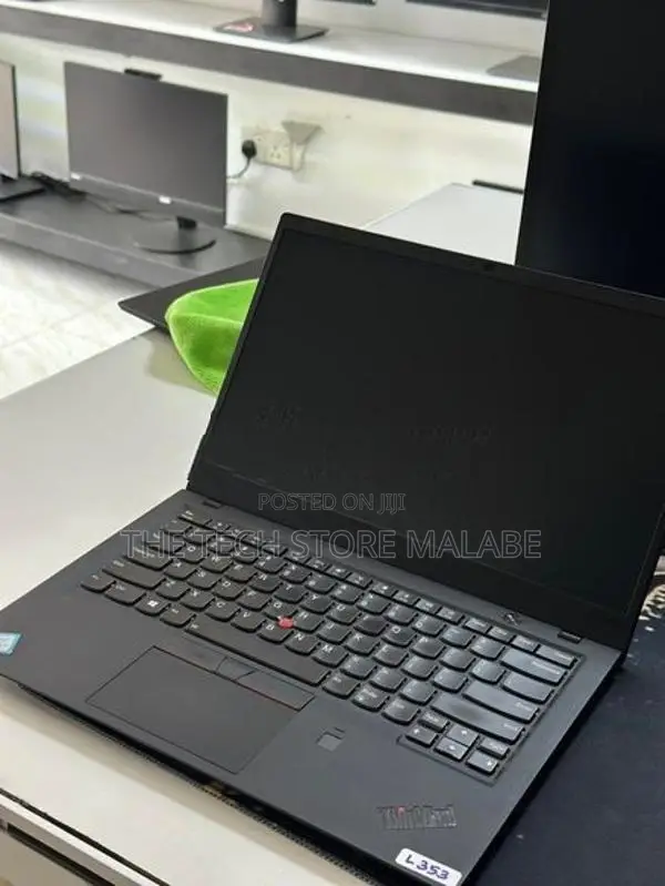Lenovo ThinkPad X1 Carbon