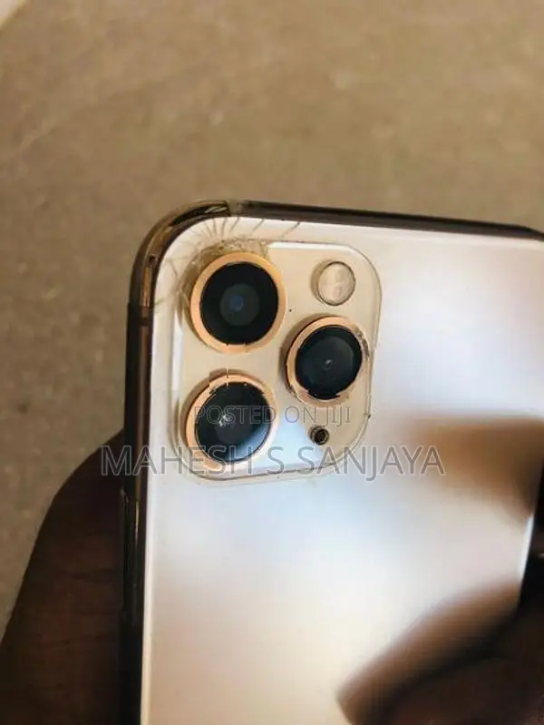 Apple iPhone 11 Pro (Used)