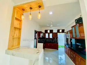 Luxurious Modern House for Sale in Piliyandala
