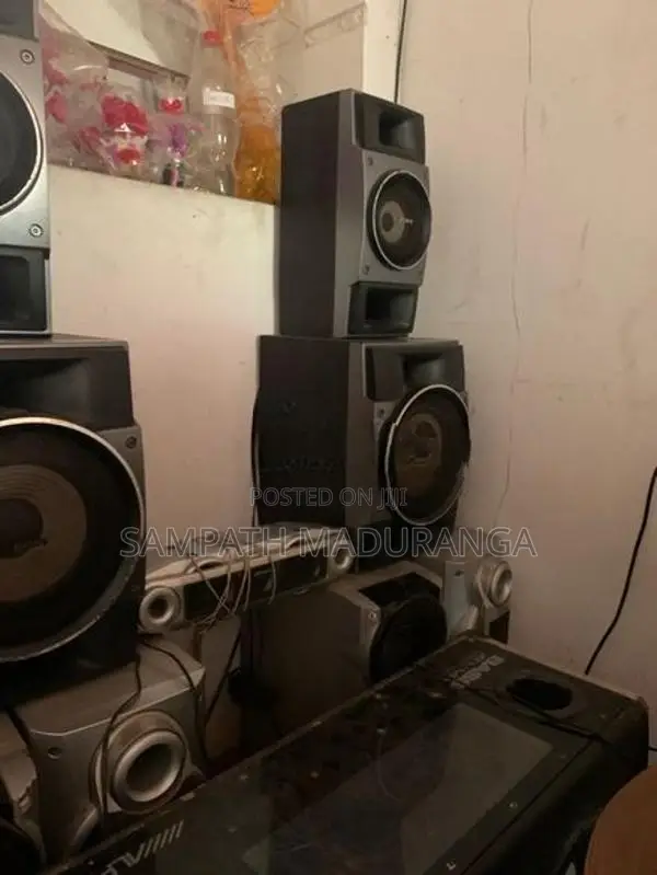 Sony 1300D Speaker