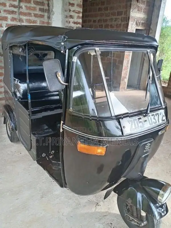 Bajaj RE 1998