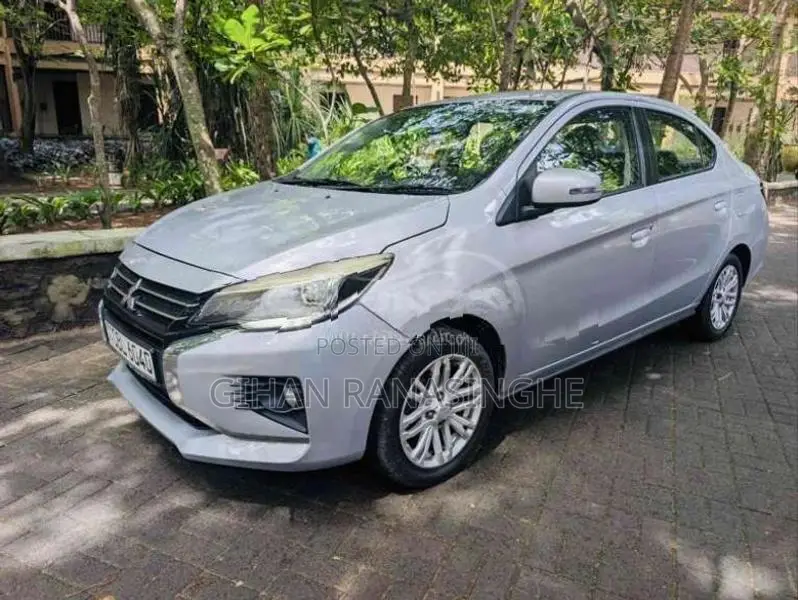 Mitsubishi Attrage 2020