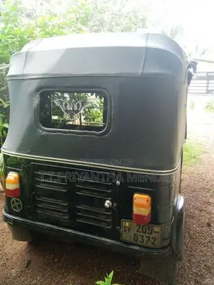 Bajaj RE 1998