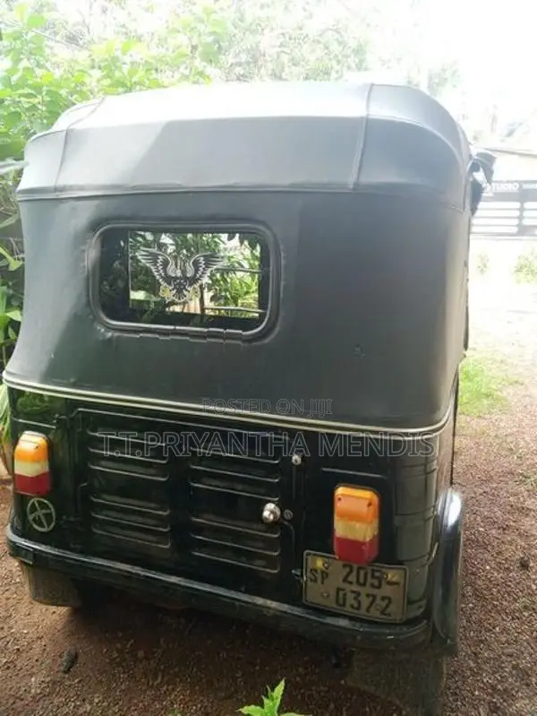 Bajaj RE 1998
