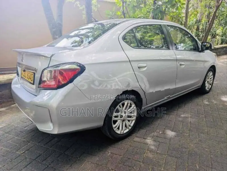 Mitsubishi Attrage 2020