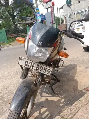 Bajaj CT100 2024
