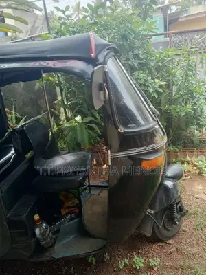 Bajaj RE 1998