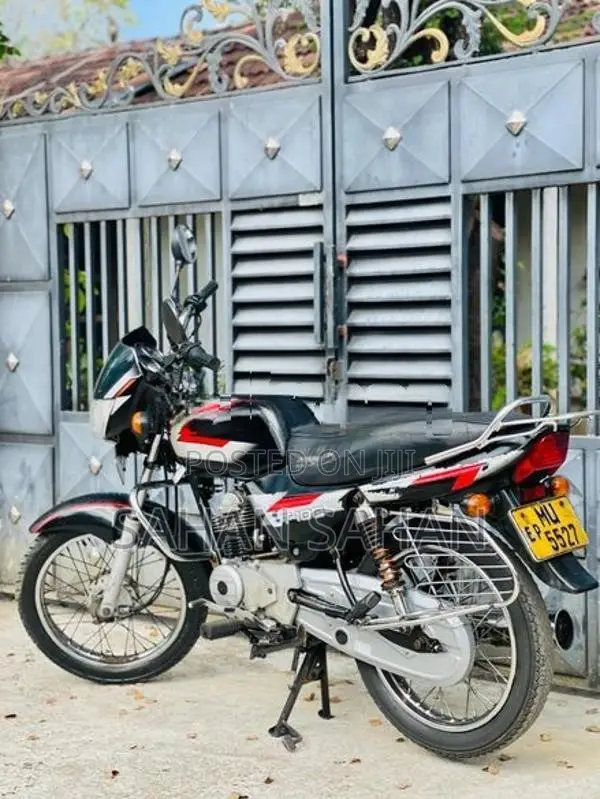 Bajaj CT100 2007