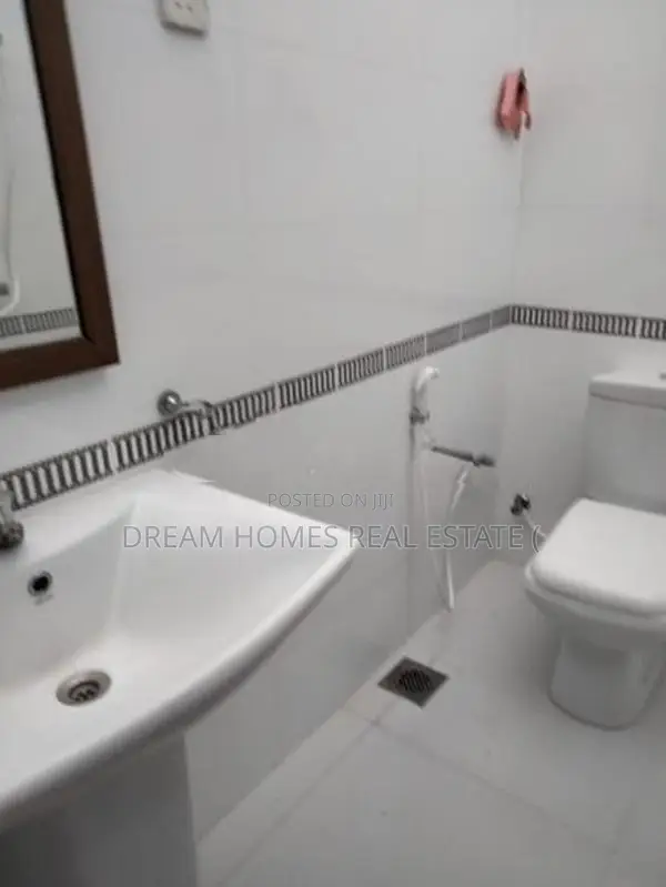 Comfortable Secure Home for Sale in Athurugiriya
