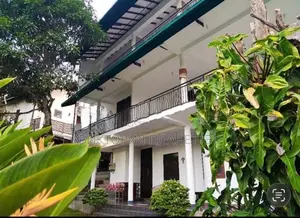 Three-Story Villa with A Pool for Sale in Talpe, Dalawella, Unawatuna
