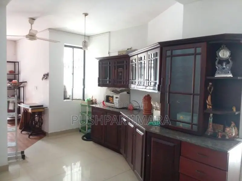 House for Sale in Maharagama ( File No 80 E)