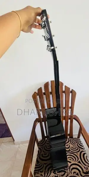 Left Handed Acoustic Guitar