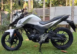 Honda CB Hornet 160R 2016