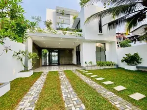 Luxurious Modern House for Sale in Kadawatha
