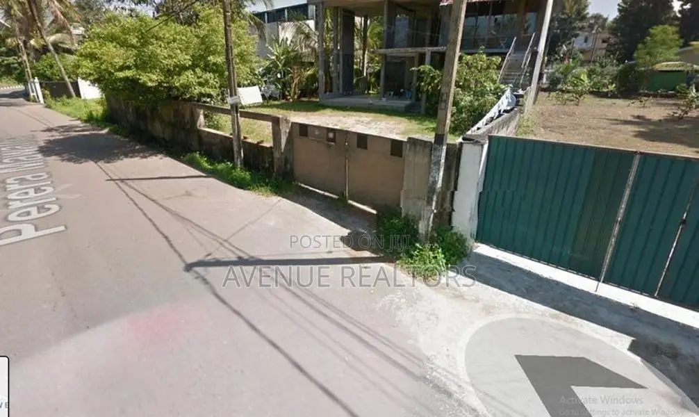 8.2Perch Land for Sale in Rajagiriya