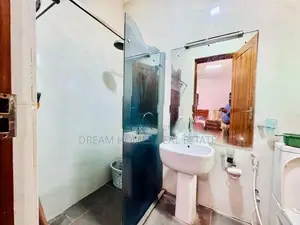 Luxury 5-Bedroom House with Rooftop Garden – Colombo 03