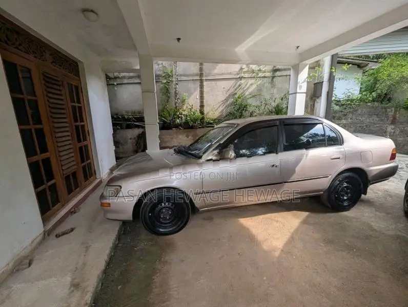 Toyota Corolla 1992