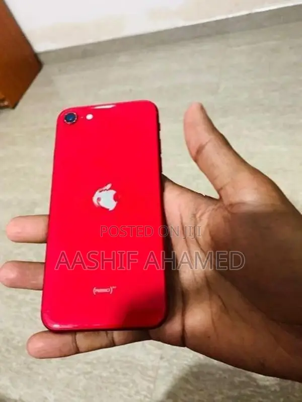 Apple iPhone SE 2 (Used)