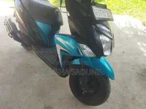 Yamaha Ray ZR 2017