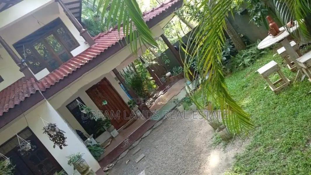 Anuradapura House For sale in (SM10)