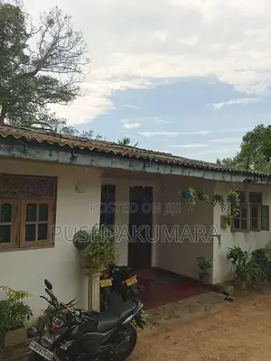 House for Sale in Madiwela ( File No 77E)close to Ambuldeniya junction