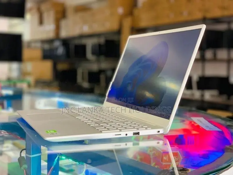 Dell Inspiron 5590 i7 10th Gen