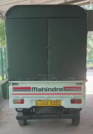 Mahindra Maxximo Maximo VX Lorry 2015