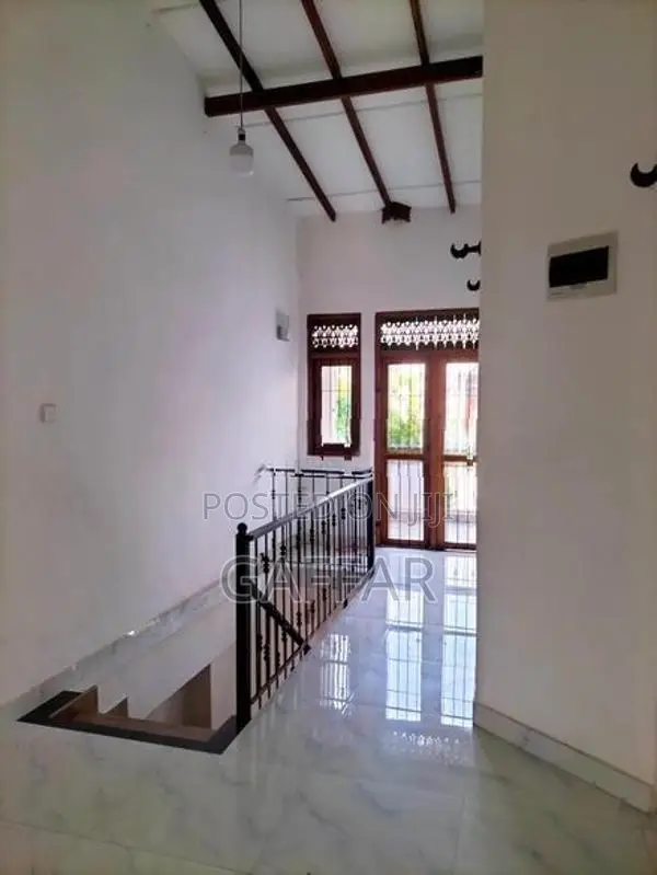 2 Bedroom House for Rent Dehiwala