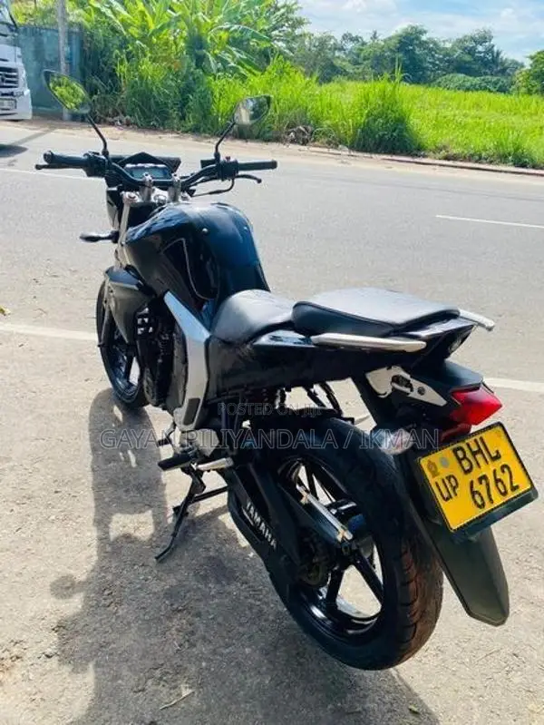 Yamaha FZ V 2 2018