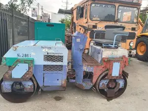 Komatsu 3.5 Ton Double Drum Vibration Roller