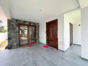 Beautiful Modern House for Sale - Athurugiriya