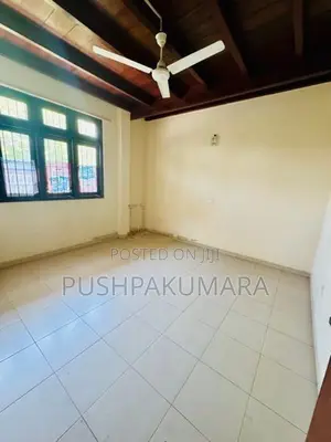 House for Sale in Boralesgamuwa ( File No 75 E)