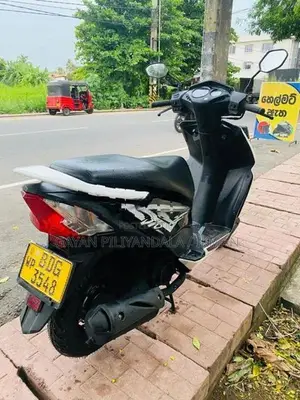 Honda Dio 2012