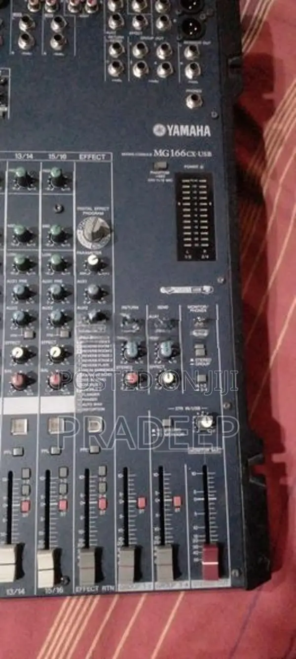 Yamaha MG 166CX