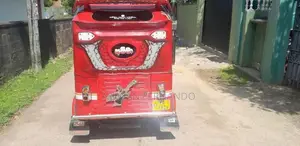 Bajaj RE 2010