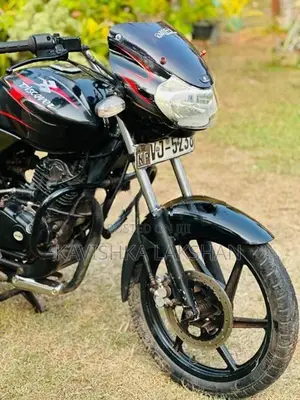 Bajaj Discover 2015