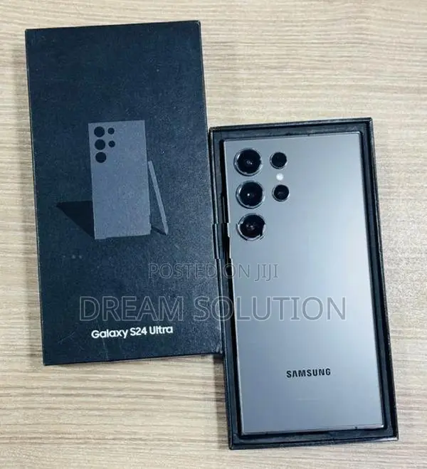 Samsung Galaxy S24 Ultra 12GB|256GB 5G (Used)