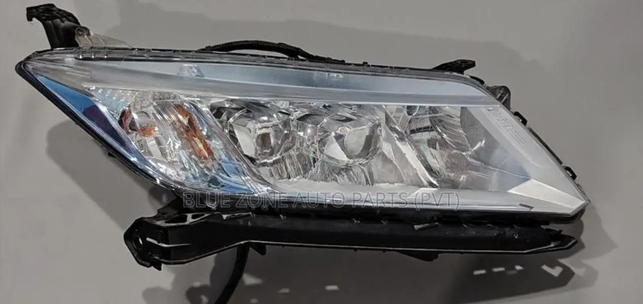 Honda Grace head lamp