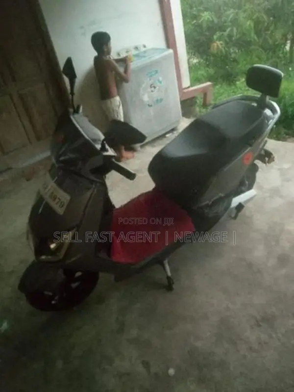 Yadea T5 2025