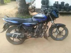 Bajaj Discover DTS-i 2012