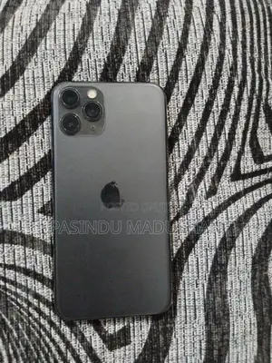 Apple iPhone 11 Pro (Used)